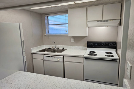 Tower Village gallery image 32